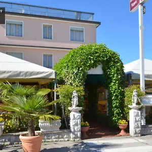 3* Hotel Ginevra